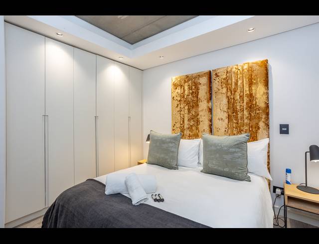 2 BEDROOM APARTMENT TO LET IN DE WATERKANT
